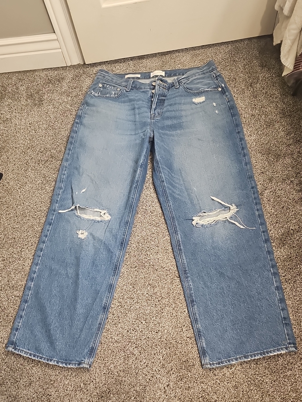 Women's Distressed Light Blue 90s BAGGY